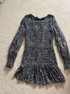LoveShackFancy smocked long sleeve star dress size M medium. Black and white